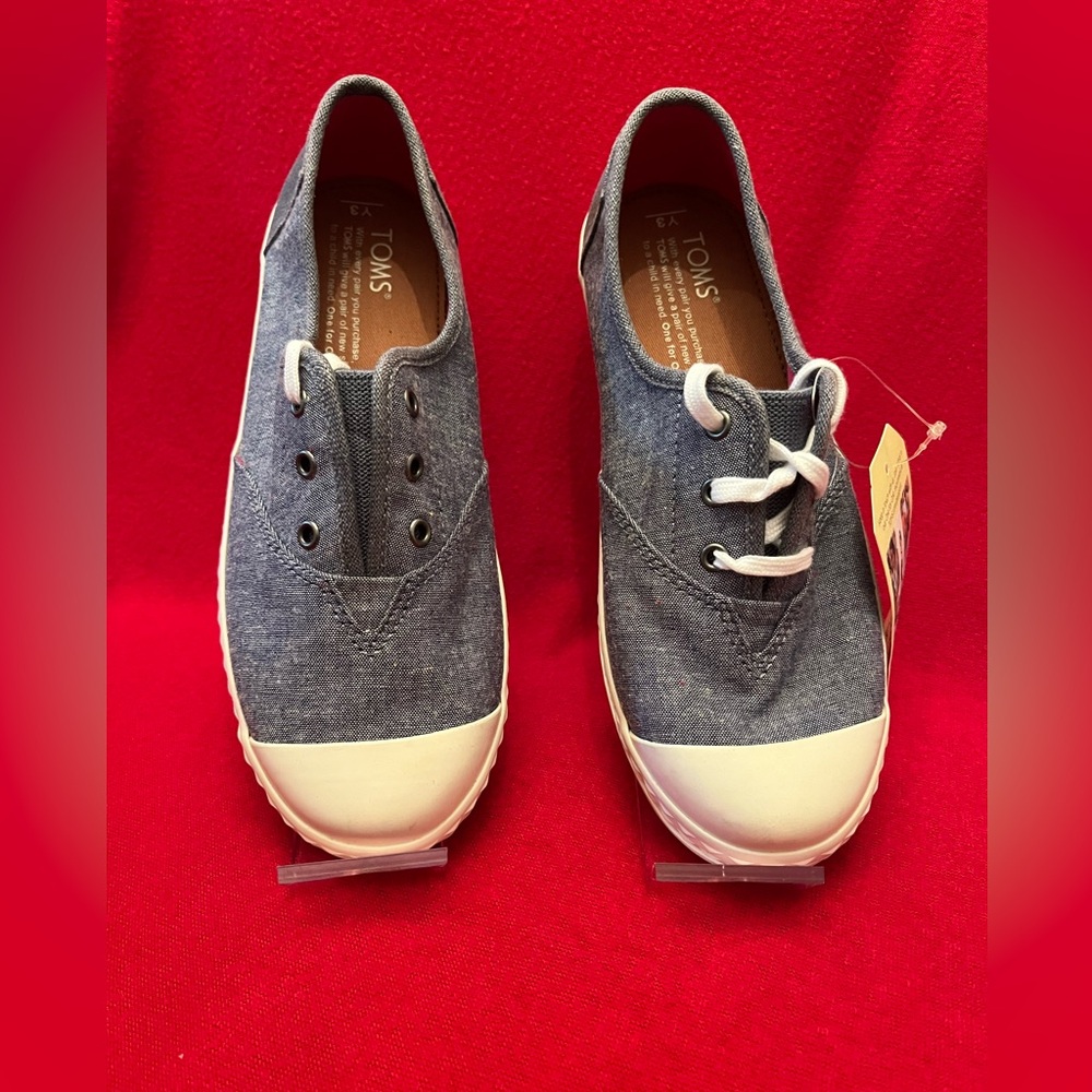 New TOMS girl shoes